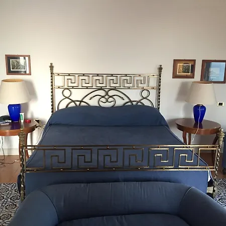 Lo Smeraldo Capri