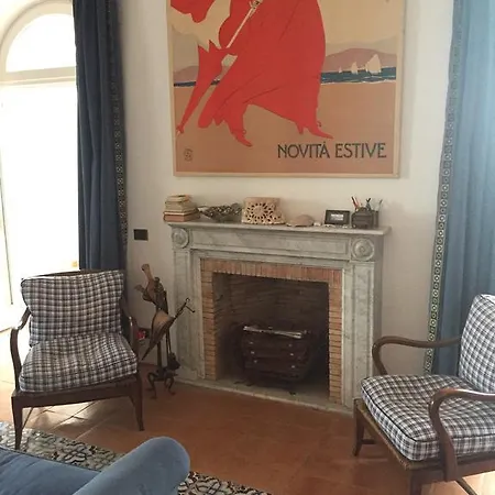 Lo Smeraldo Apartment